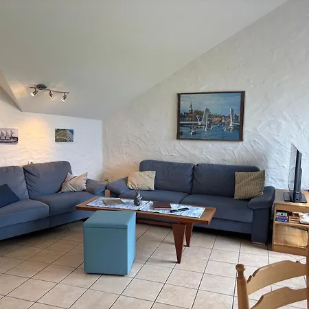 Ostseeferienwohnung - Bossert Apartman